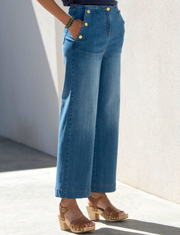 Jean flare, taille haute (stone used) Jean flare, taille haute (stone used)